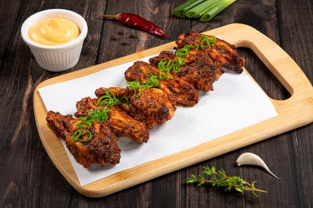 Cajun Marinated Chicken Wings (11 inch)