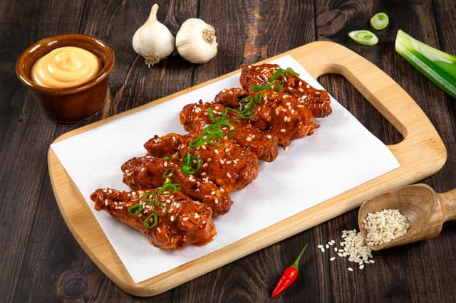 Naga Jolokia Chicken Wings (11 inch)